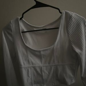 White long sleeve crop top